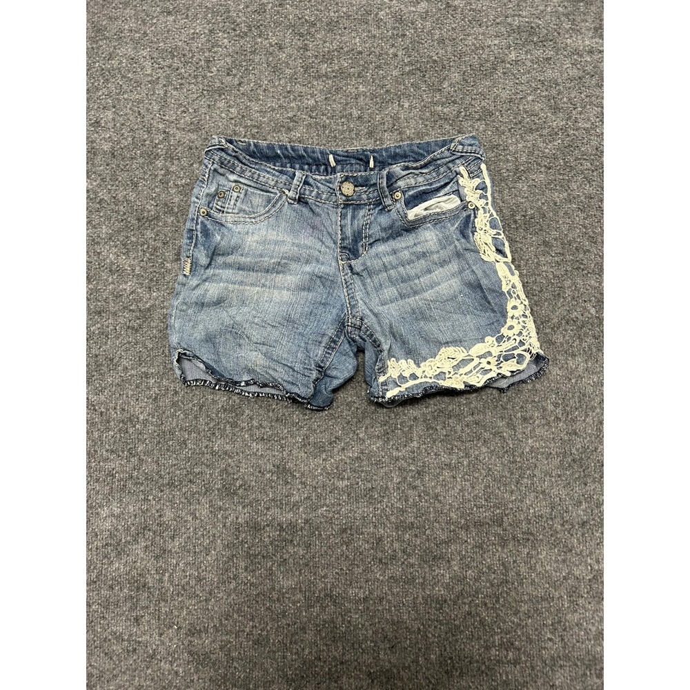 Almost Famous Denim Shorts Womens Size 7 Blue Lace Trim Crochet Stretch Cut Off